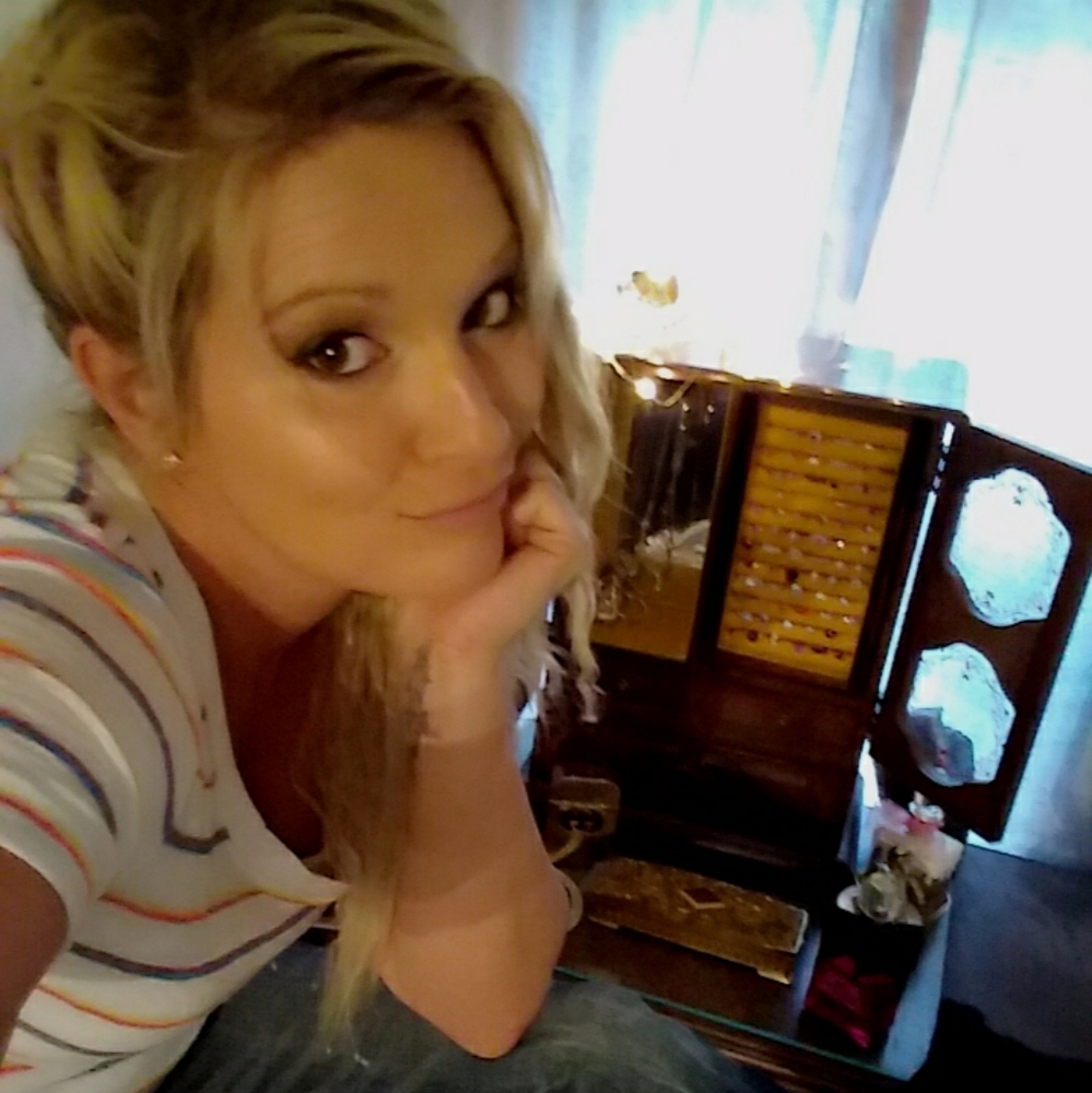 Meet your Posher, Angelique SALES BOTTOM LINE